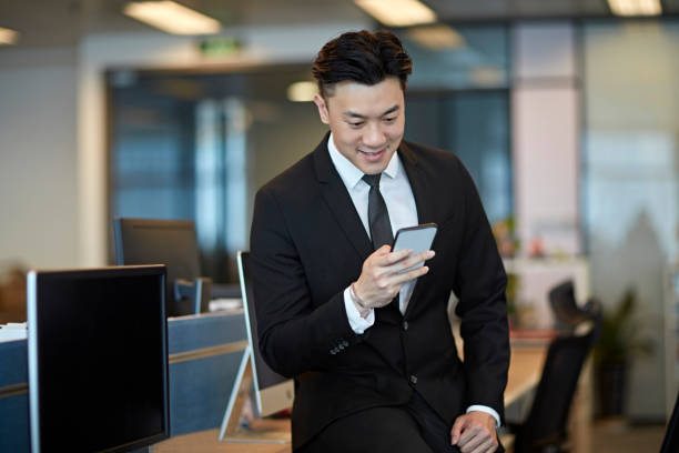 CEO Huỳnh Tấn Long